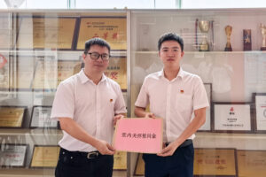 走訪慰問(wèn)傳黨情，組織關(guān)懷聚人心